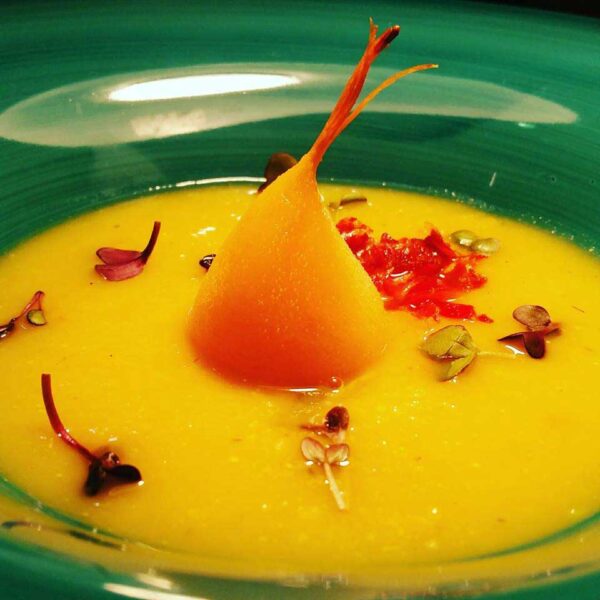 Mini kruške u sirupu 420g/ 210g (6/7/8 kom u lim.)