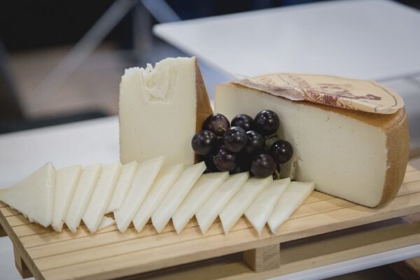 Caprina del nonno– kozji polutvrdi sir