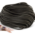 LINGUINE SA CRNILOM SIPE (3mm, bez jaja)